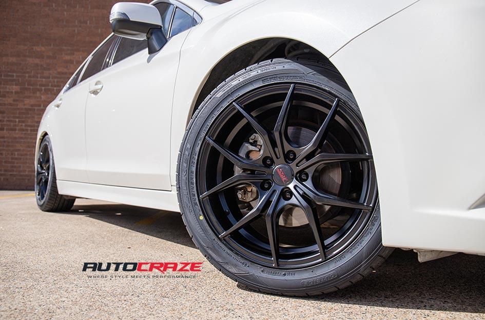 SUBARU LIBERTY VENOM MATTE BLACK